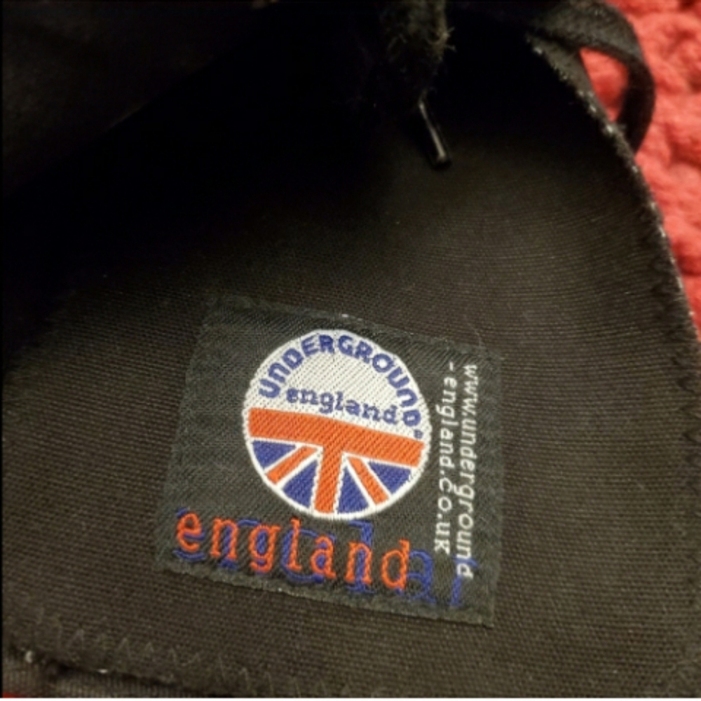 UNDERGROUND ENGLAND 18-Hole Canvas High-Tops / Boots (modified) - Picture 11 of 12